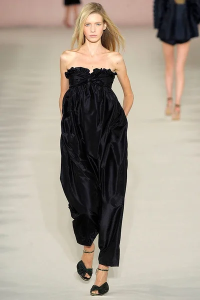 Look 30